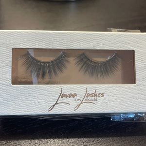 Lavaa Charm Lashes